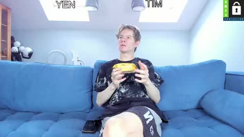 Snapshot of tim_milll chatting on March 2025 10:35:02 AM Tim online show from March 2025 10:35:02 AM