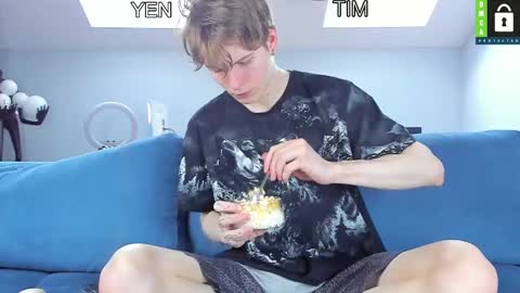 Snapshot of tim_milll chatting on March 2025 08:33:02 AM Tim online show from March 2025 08:33:02 AM