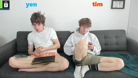 Snapshot of tim_milll chatting on September 2025 12:05:01 PM Tim online show from September 2025 12:05:01 PM