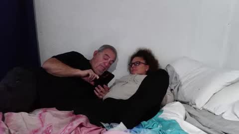 Snapshot of timamanda chatting on October 2025 07:47:02 PM Tim Amanda online show from October 2025 07:47:02 PM