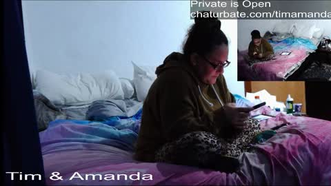 Tim  Amanda online show from November 2025 06:29:01 PM
