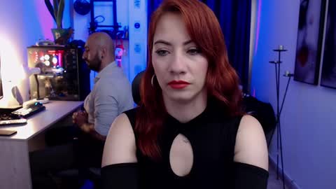 Snapshot of time_to_shine chatting on December 2024 10:24:02 PM evelyn and leon online show from December 2024 10:24:02 PM