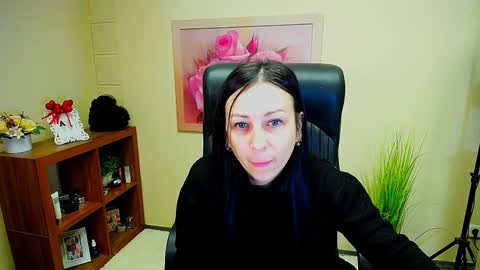 Snapshot of timeparadice chatting on December 2024 11:56:02 AM Luisa online show from December 2024 11:56:02 AM