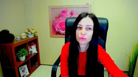 Snapshot of timeparadice chatting on January 2025 08:18:02 AM Luisa online show from January 2025 08:18:02 AM