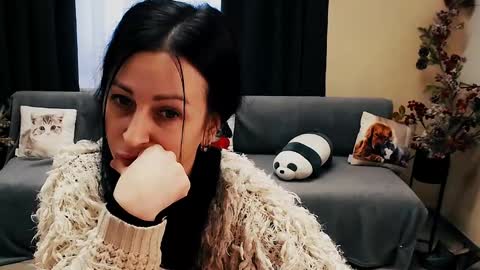 Snapshot of timeparadice chatting on February 2025 11:50:01 AM Luisa online show from February 2025 11:50:01 AM