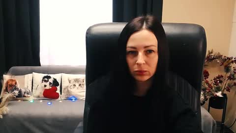 Snapshot of timeparadice chatting on October 2025 07:28:01 AM Luisa online show from October 2025 07:28:01 AM