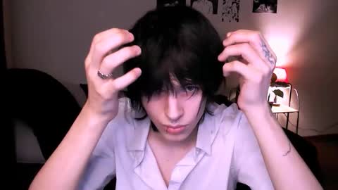 Snapshot of timi_moon chatting on November 2025 08:03:01 PM timi_moon online show from November 2025 08:03:01 PM