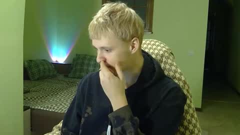 Tim WhiteS online show from November 2025 09:49:02 PM