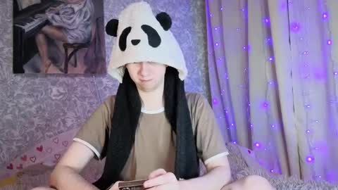 Snapshot of timothy_fox chatting on May 2026 07:20:02 PM Timothy Fox online show from May 2026 07:20:02 PM