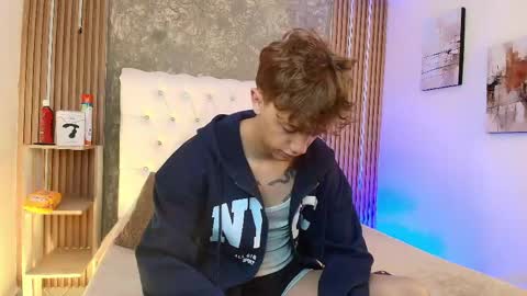 Timothy 21 years old online show from April 2026 09:04:01 PM