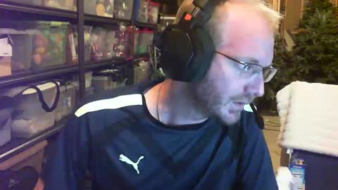 Snapshot of timtimmyyyy chatting on September 2025 12:24:02 AM timtimmyyyy online show from September 2025 12:24:02 AM