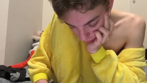 Snapshot of timveret chatting on January 2025 01:37:02 AM Wizard online show from January 2025 01:37:02 AM