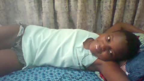 christine online show from November 2025 05:06:01 AM