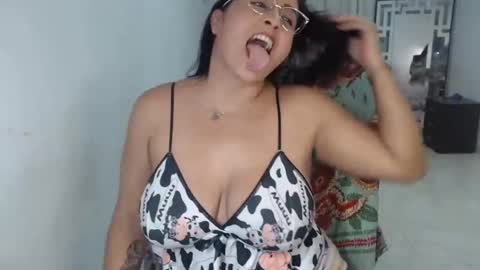 tina cutexx online show from January 2025 01:24:01 AM