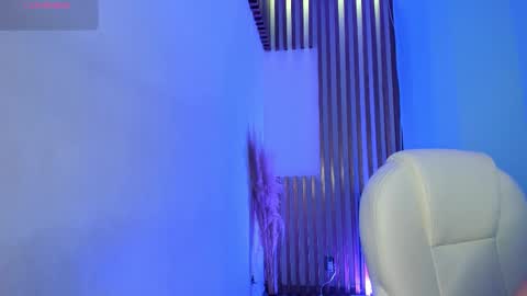 Tina  online show from December 2025 05:58:01 AM