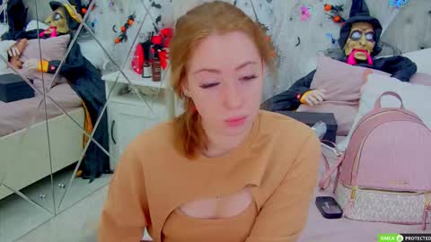 Tina online show from October 2025 03:54:02 AM