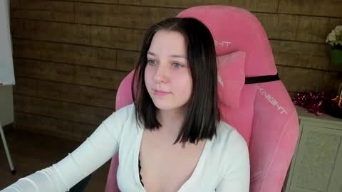 TinaBurton online show from January 2026 04:22:02 PM