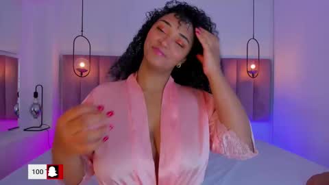 Snapshot of tinacurly chatting on September 2025 03:55:02 AM Tina online show from September 2025 03:55:02 AM