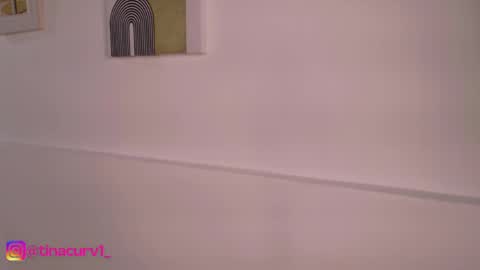 Tina online show from April 2026 11:33:01 AM