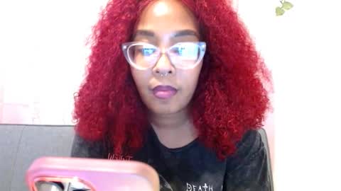 Snapshot of tinaheartxo chatting on December 2025 07:53:02 PM TinaHeart online show from December 2025 07:53:02 PM