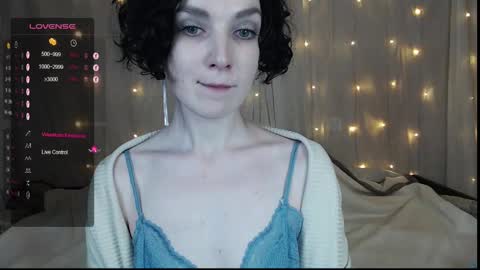 Snapshot of tinawincee chatting on January 2025 07:49:02 AM Tina online show from January 2025 07:49:02 AM