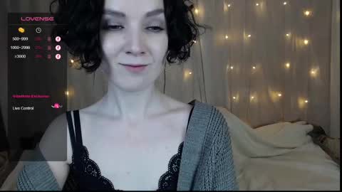 Snapshot of tinawincee chatting on January 2025 08:06:01 AM Tina online show from January 2025 08:06:01 AM