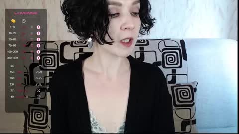 Snapshot of tinawincee chatting on February 2025 08:43:01 AM Tina online show from February 2025 08:43:01 AM