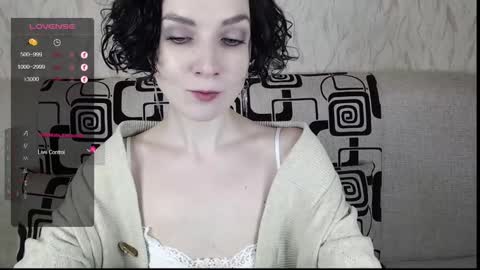 Snapshot of tinawincee chatting on February 2025 05:50:02 AM Tina online show from February 2025 05:50:02 AM