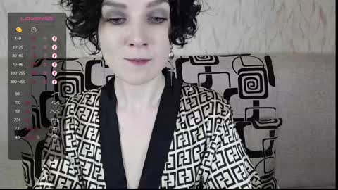 Snapshot of tinawincee chatting on March 2025 05:44:02 AM Tina online show from March 2025 05:44:02 AM