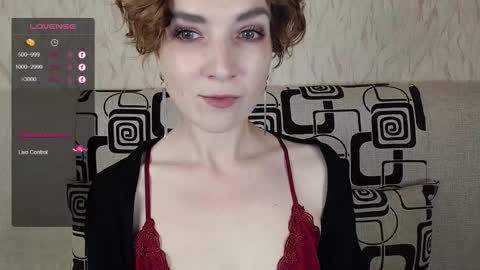 Snapshot of tinawincee chatting on September 2025 05:07:01 AM Tina online show from September 2025 05:07:01 AM