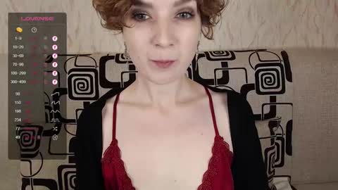 Snapshot of tinawincee chatting on September 2025 04:47:01 AM Tina online show from September 2025 04:47:01 AM