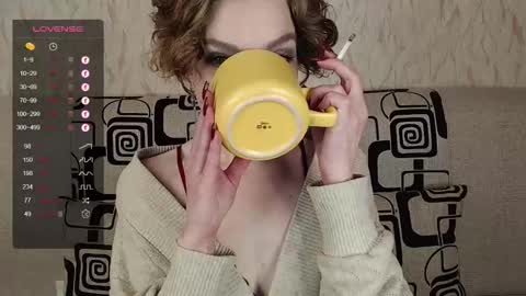 Snapshot of tinawincee chatting on October 2025 05:07:01 AM Tina online show from October 2025 05:07:01 AM