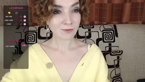 Snapshot of tinawincee chatting on November 2025 05:00:02 AM Tina online show from November 2025 05:00:02 AM