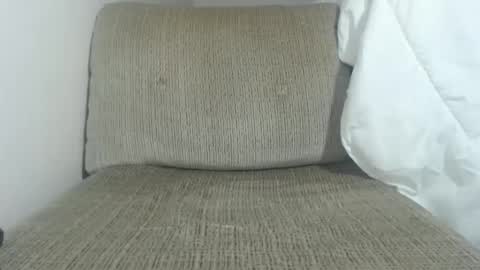 Tina online show from November 2025 04:00:01 AM