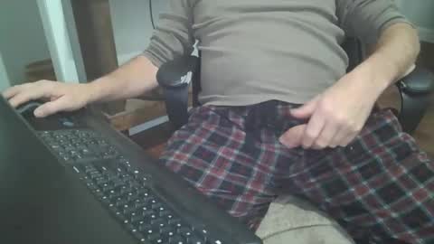 Snapshot of tincup430 chatting on December 2024 12:33:01 PM 5 day load on deck online show from December 2024 12:33:01 PM