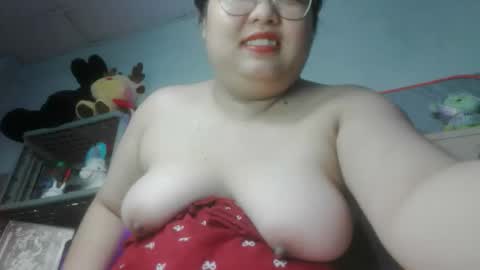 Snapshot of tini_bei chatting on May 2026 03:50:02 PM tini_bei online show from May 2026 03:50:02 PM