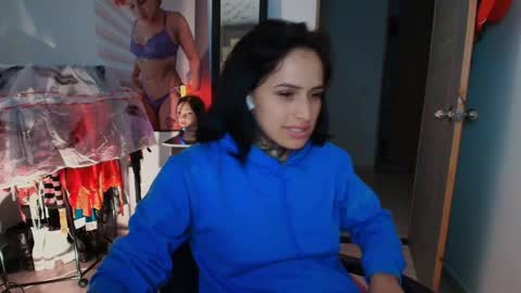 Snapshot of tinnadawson chatting on February 2026 02:53:01 AM I AM BELLA ----------- follow my IG TINNS 69 online show from February 2026 02:53:01 AM