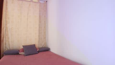 Snapshot of tinny_and_candy chatting on February 2026 06:57:02 PM TINNY AND CANDY online show from February 2026 06:57:02 PM