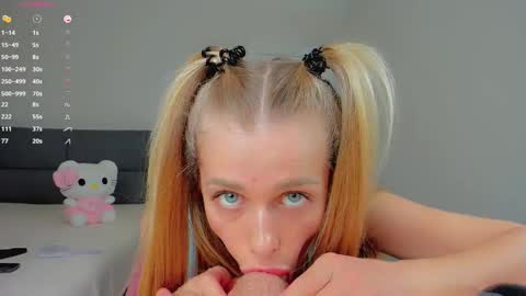 Snapshot of tiny__alice chatting on February 2025 03:17:02 PM Alice ONLINE TOMORROW 1100-1700 GMT3 online show from February 2025 03:17:02 PM