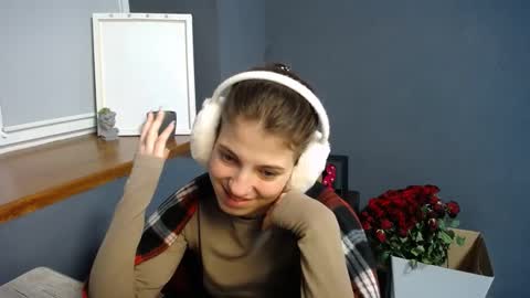 Gloria online show from February 2025 10:40:02 AM