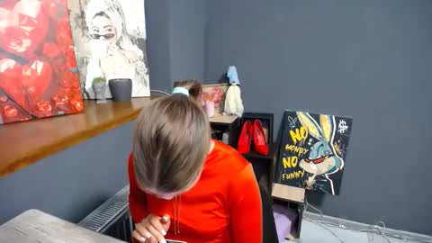 Gloria online show from September 2025 07:08:01 AM