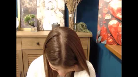 Gloria online show from November 2025 07:41:02 AM