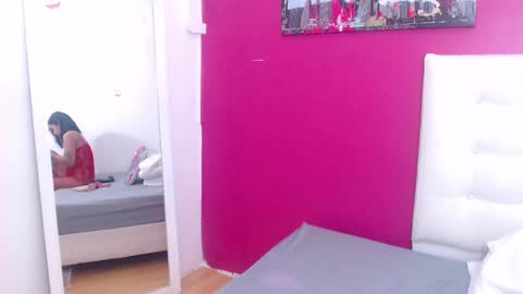 tiny_whore18 online show from February 2025 02:23:01 PM