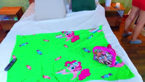 tiny_whore18 online show from April 2026 08:34:01 AM