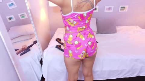 tiny_whore18 online show from May 2026 05:53:01 PM