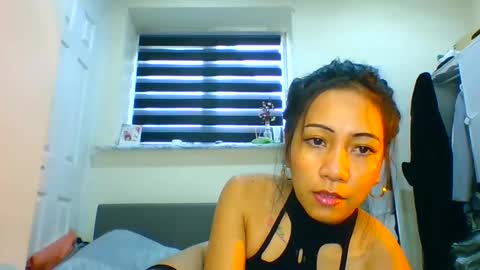 Snapshot of tinyasian911718 chatting on January 2025 12:26:01 PM Tinyasian911718 sweetinyasian instagram online show from January 2025 12:26:01 PM