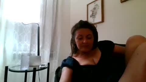 Snapshot of tinyassbossymilf chatting on September 2025 09:00:02 AM tinyassbossymilf online show from September 2025 09:00:02 AM