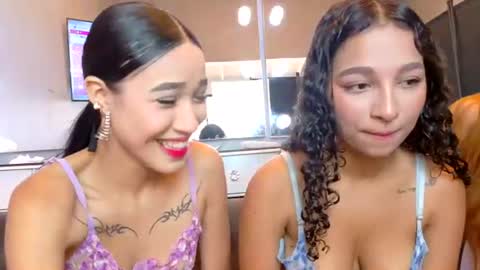 Snapshot of tinycasey18 chatting on July 2026 02:01:02 PM Tip us ask our names online show from July 2026 02:01:02 PM
