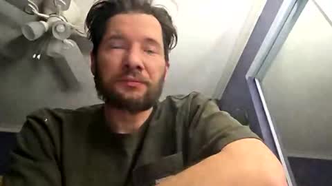 tinyguynicecock online show from April 2026 07:17:02 AM