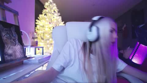 stage Kylie Sinner  brand CLITBAIT online show from January 2026 11:15:02 AM